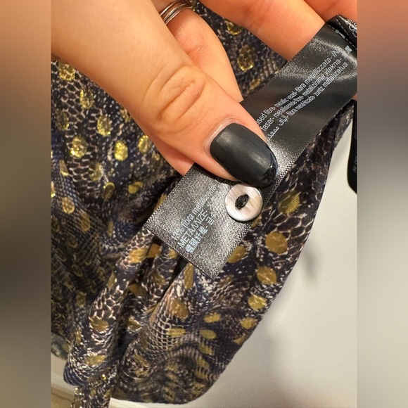 🌟 MASSIMO DUTTI🌟 Mulberry Silk Blend Blouse - Picture 7 of 10